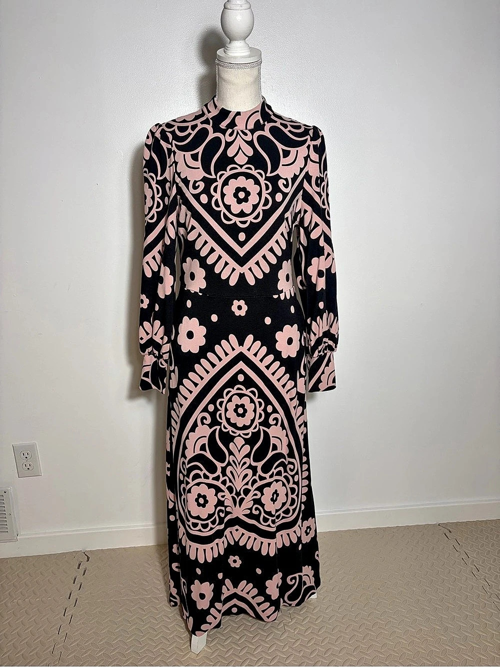 Boden Nude & Black Printed Maxi Dress Like New